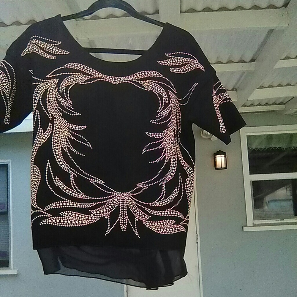 Zara blouse, fancy! OFFERS okay 😶